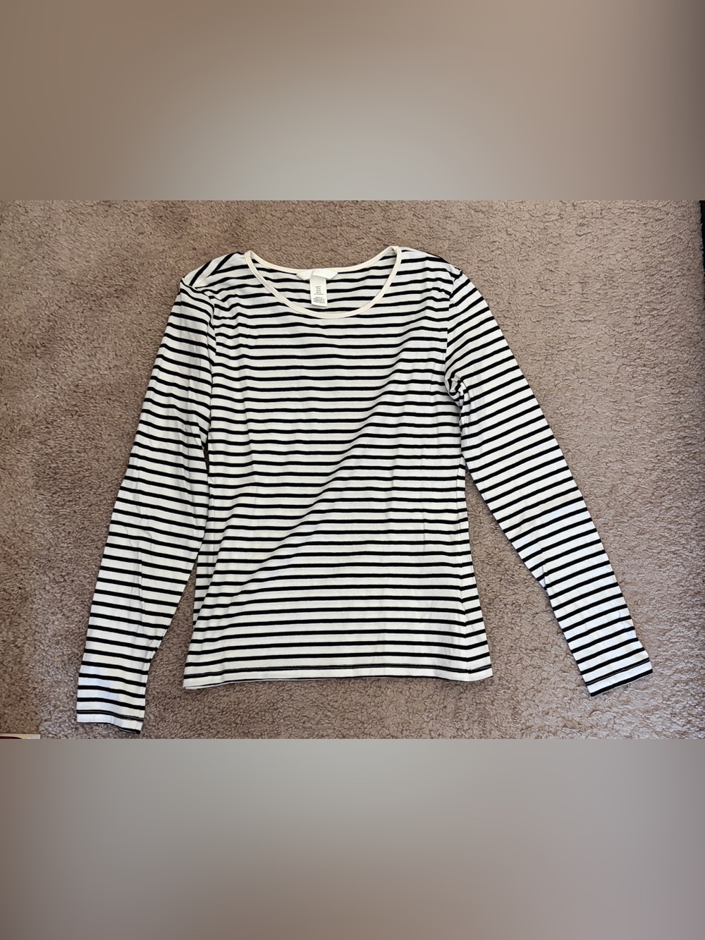 H&M Black and White Striped Long Sleeve Top